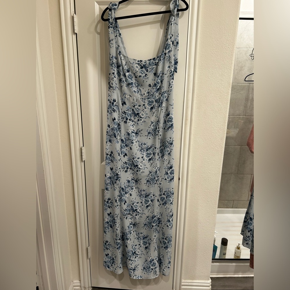 Park & Fifth Blue Floral Maxi Dress
